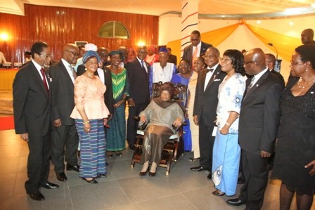 President Sirleaf-in-group-phot